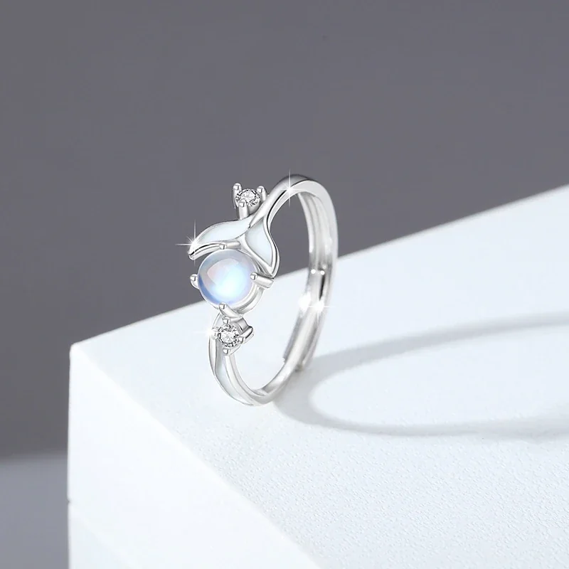 Whale Tail 925 Sterling Silver Blue Crystal Prong-Set Ring