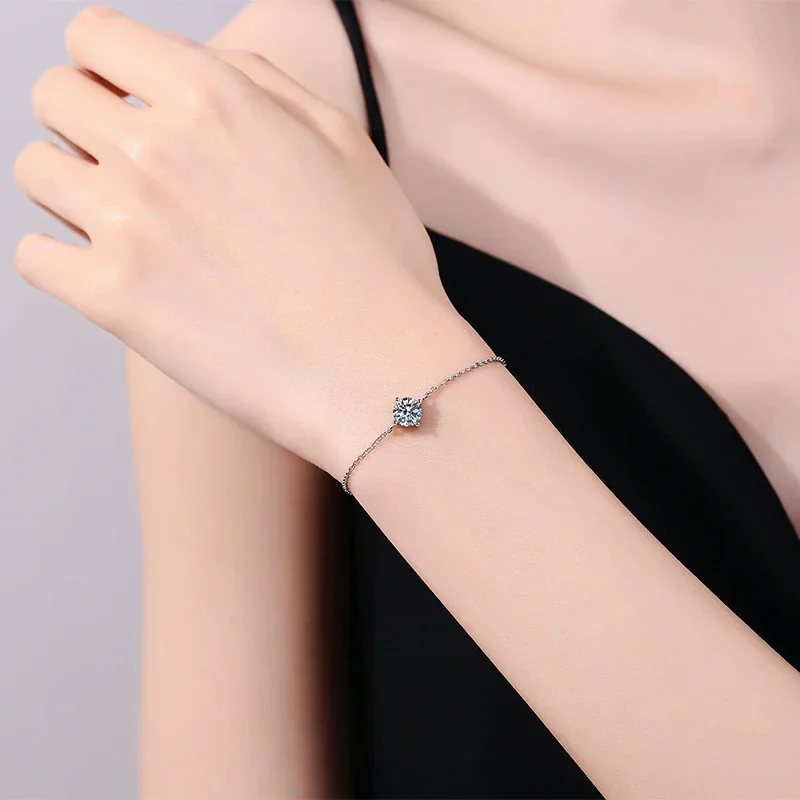 Delicate 925 Sterling Silver Round Four-Prong Slider Bracelet