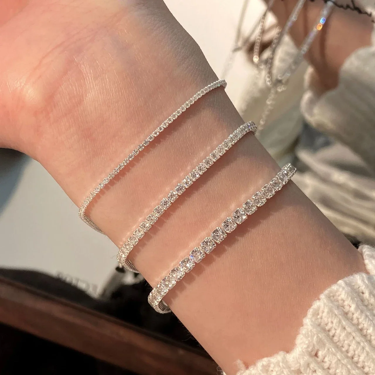 Dazzling Round Clear Stone Prong-Set 925 Sterling Silver Bracelet - 3.0 mm