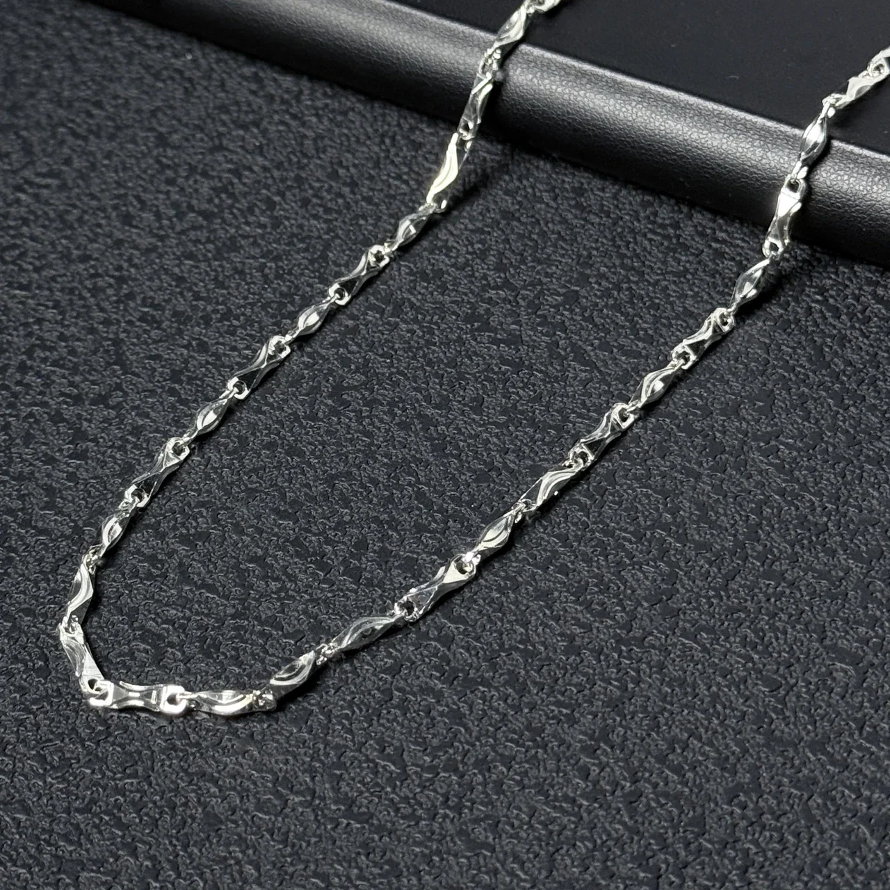 Twisted Leaf-Link Electroplated 925 Sterling Silver Chain Necklace