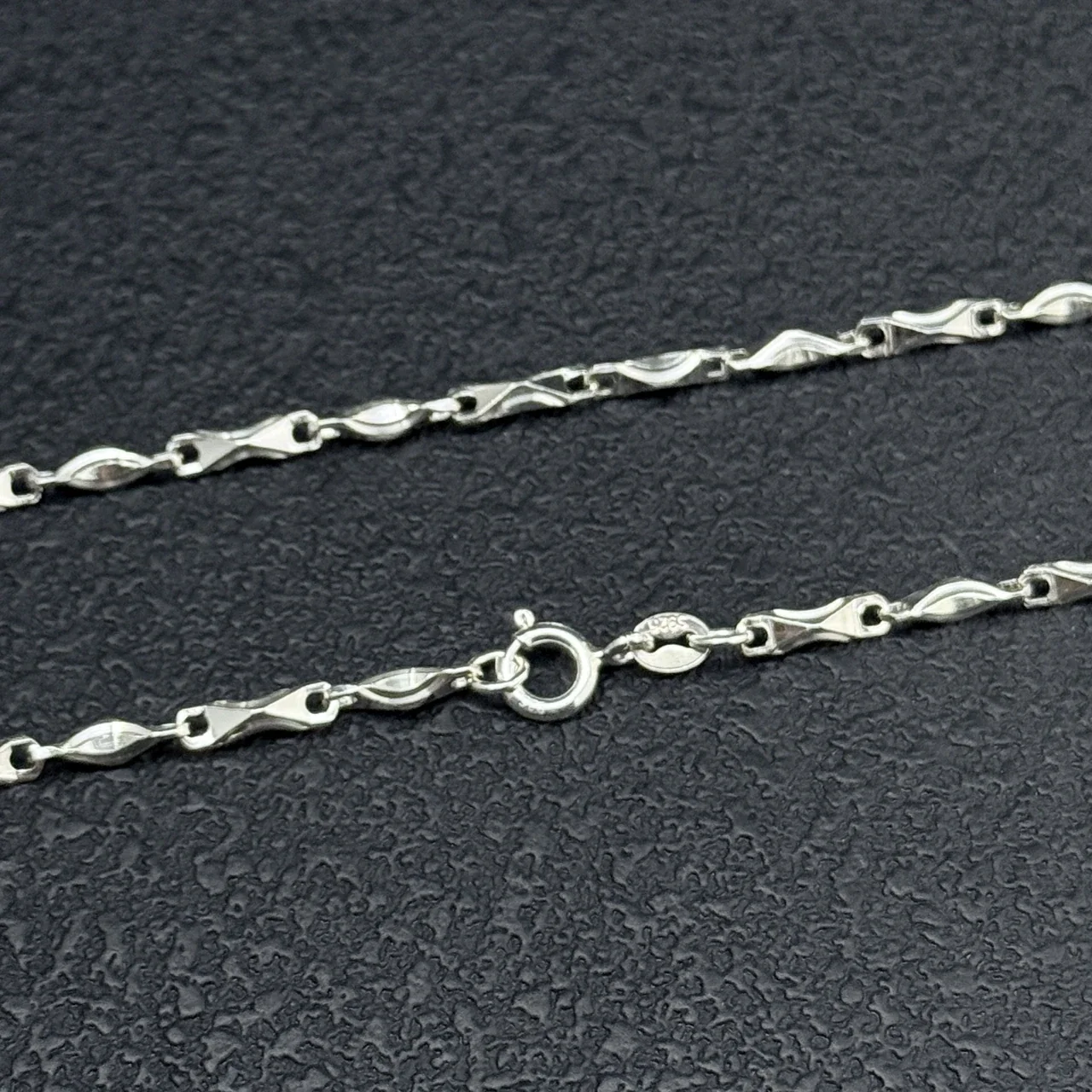 Twisted Leaf-Link Electroplated 925 Sterling Silver Chain Necklace