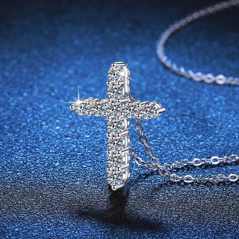 Radiant 925 Sterling Silver Prong-Set Cross Necklace