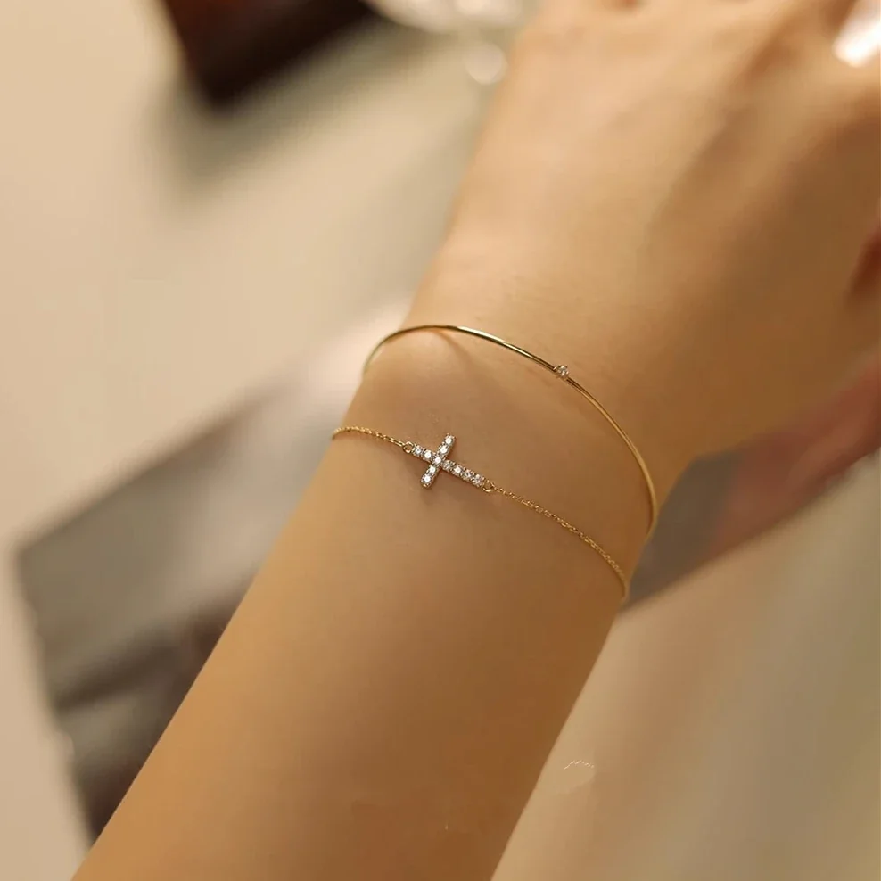 Delicate 925 sterling silver Pavé Cross Chain Bracelet
