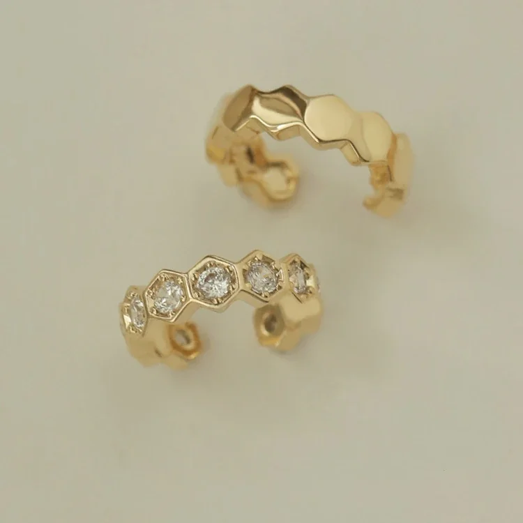 Faceted 925 Sterling Silver Honeycomb Ear Cuff Earrings - Gold