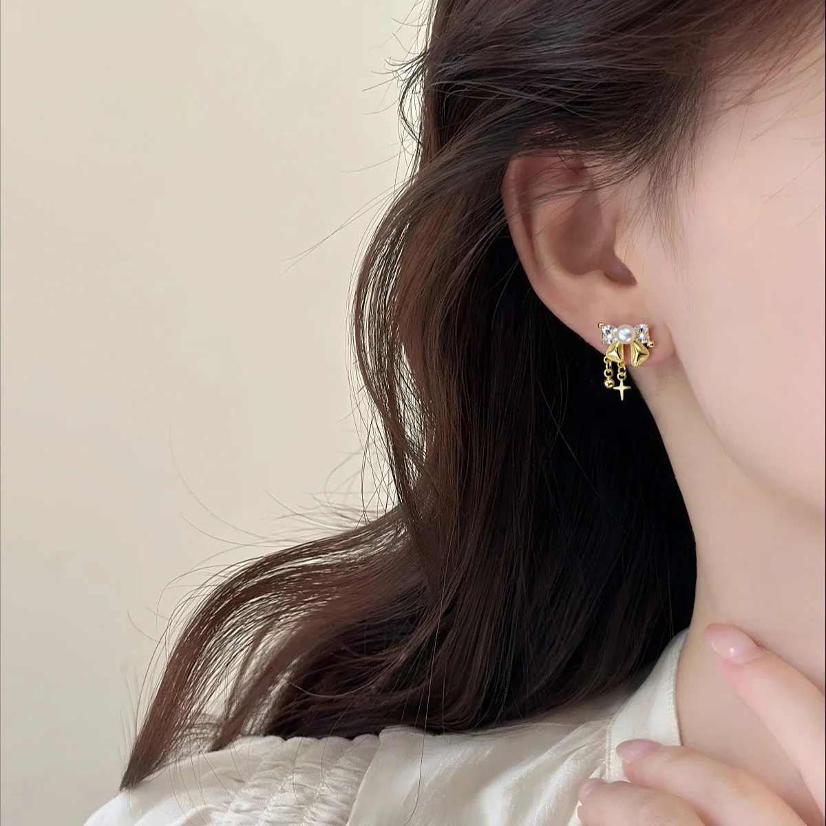 Ribbon Bow Prong Crystal Freshwater Pearl Drop Earrings