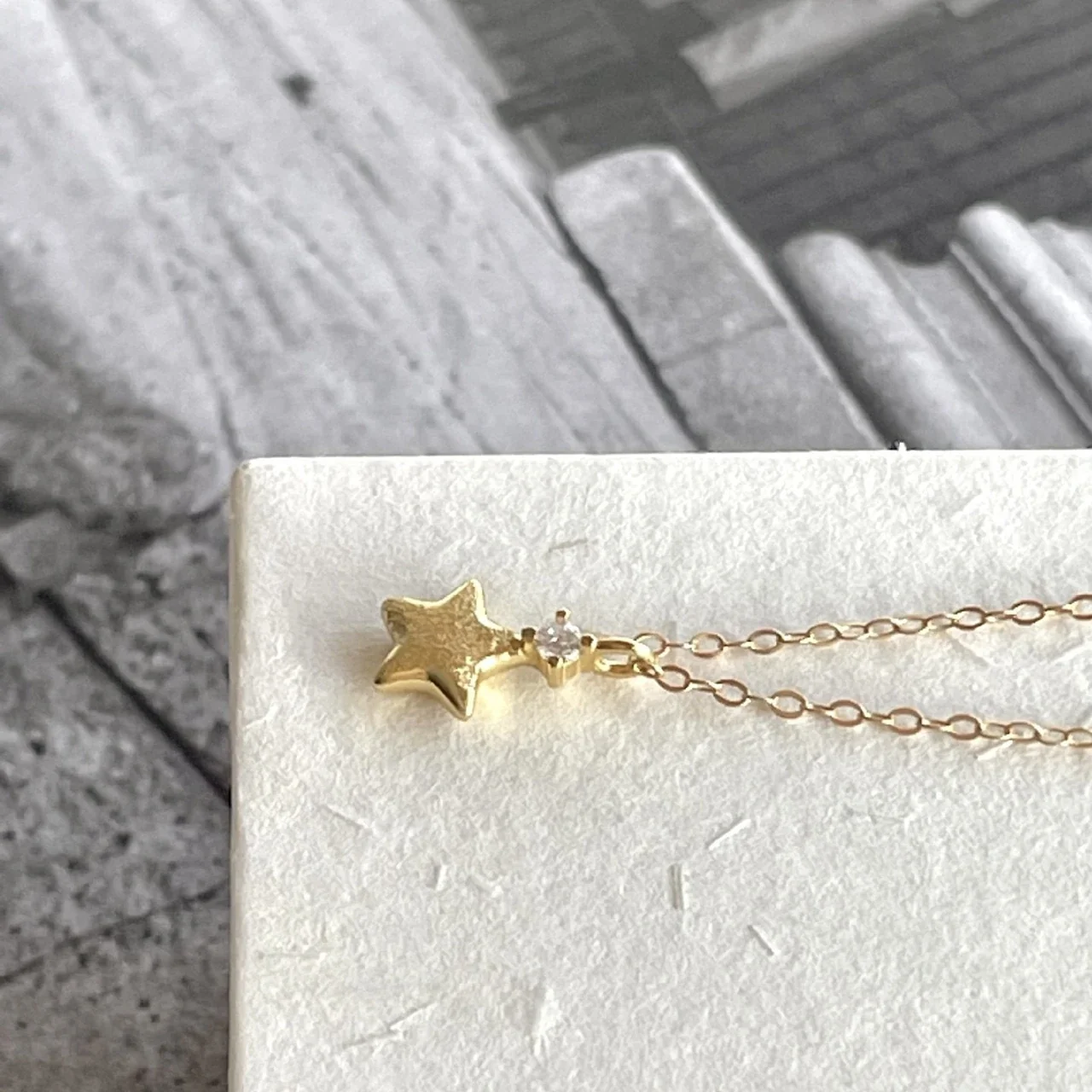 Textured Star 925 Sterling Silver Crystal Chain Necklace - Gold