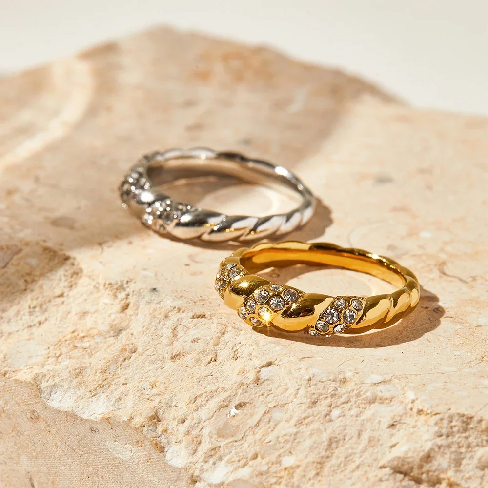 Twisted Stainless Steel Clustered Clear-Stone Ring