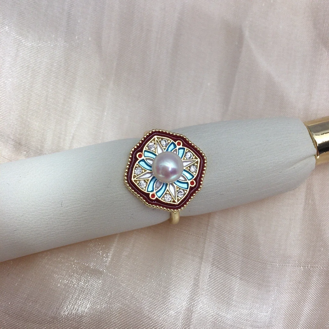 Ornate Gold-Plated Cushion Floral Freshwater Pearl Ring