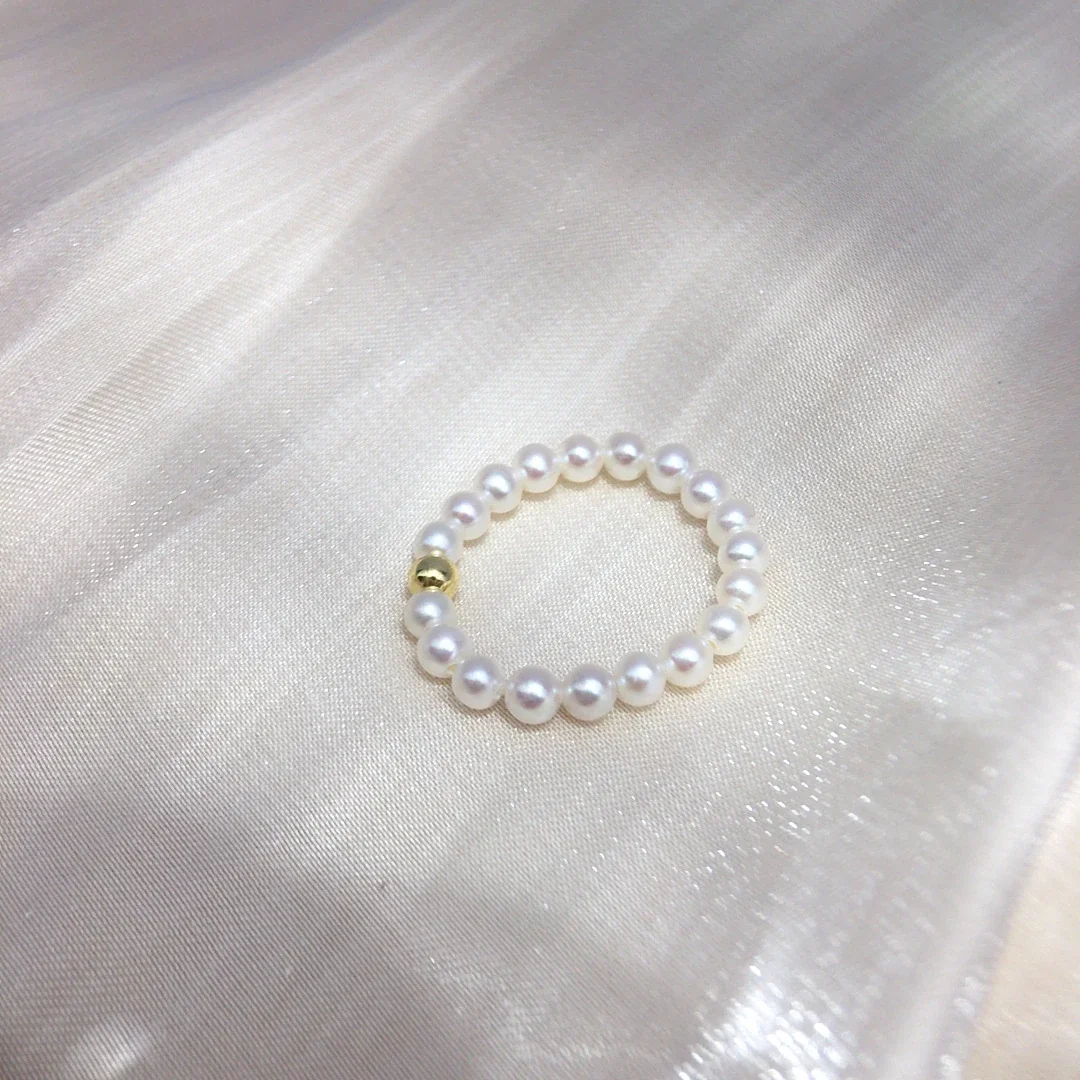 Dainty Round Bead Freshwater Pearl Stretch Ring