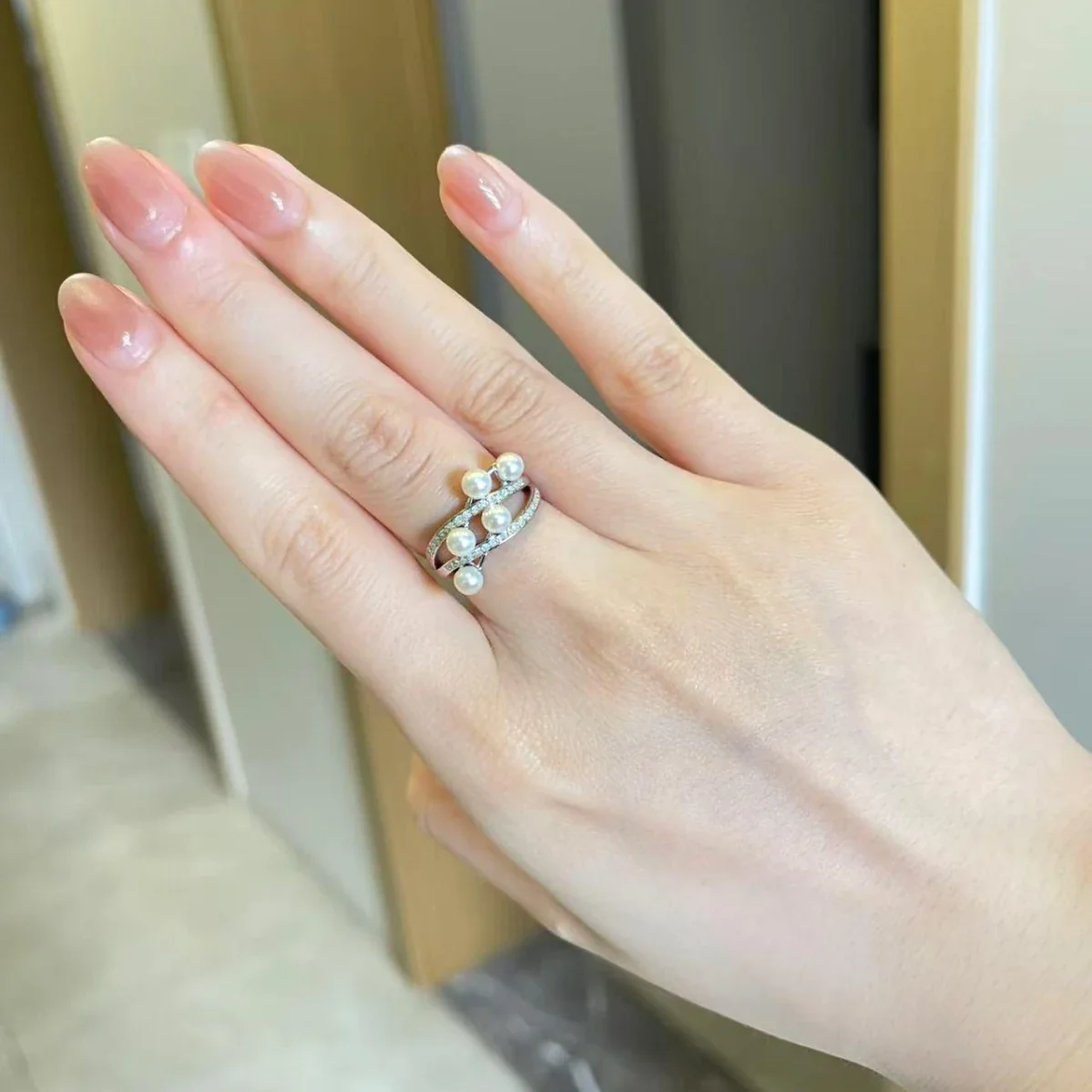 Lustrous Silver-Plated Five Freshwater Pearl Split-Shank Ring