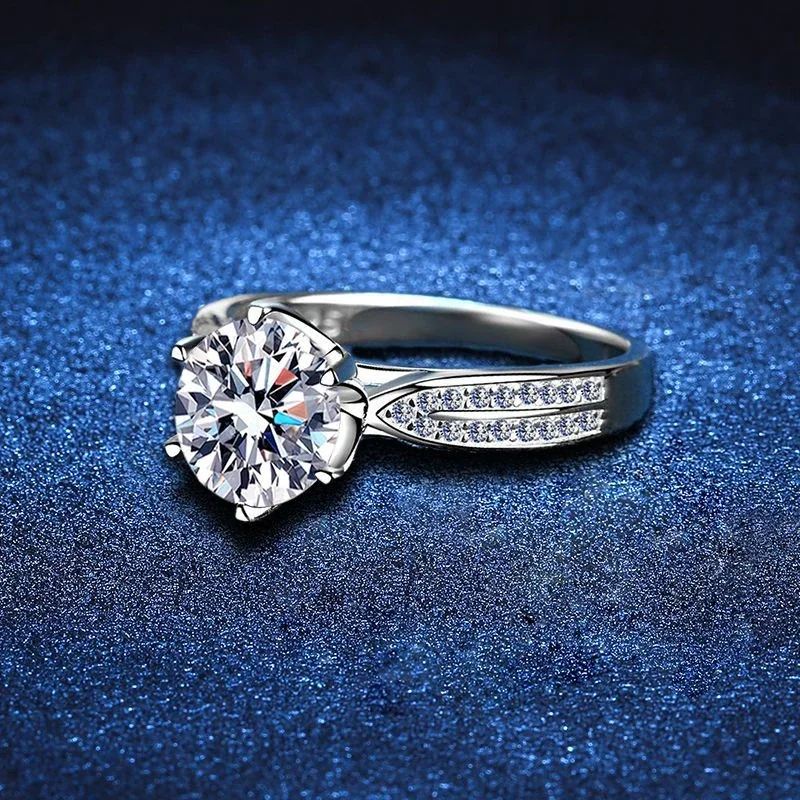 Radiant Round-Cut Crown-Prong 925 Sterling Silver Ring