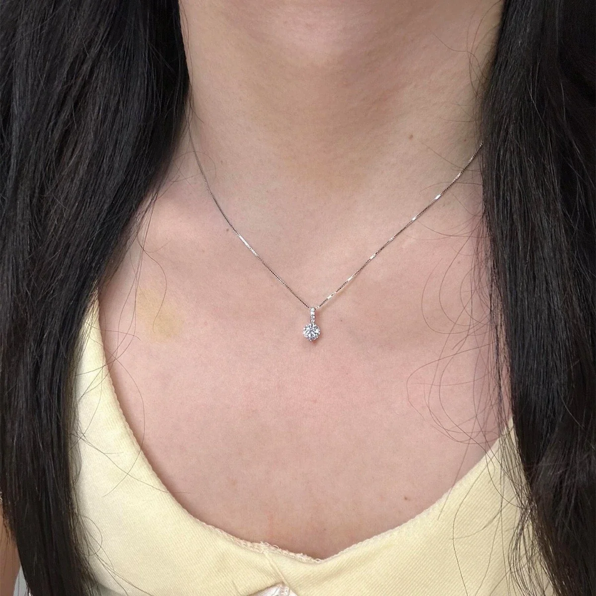 Delicate Round Crystal 925 Sterling Silver Box Chain Necklace