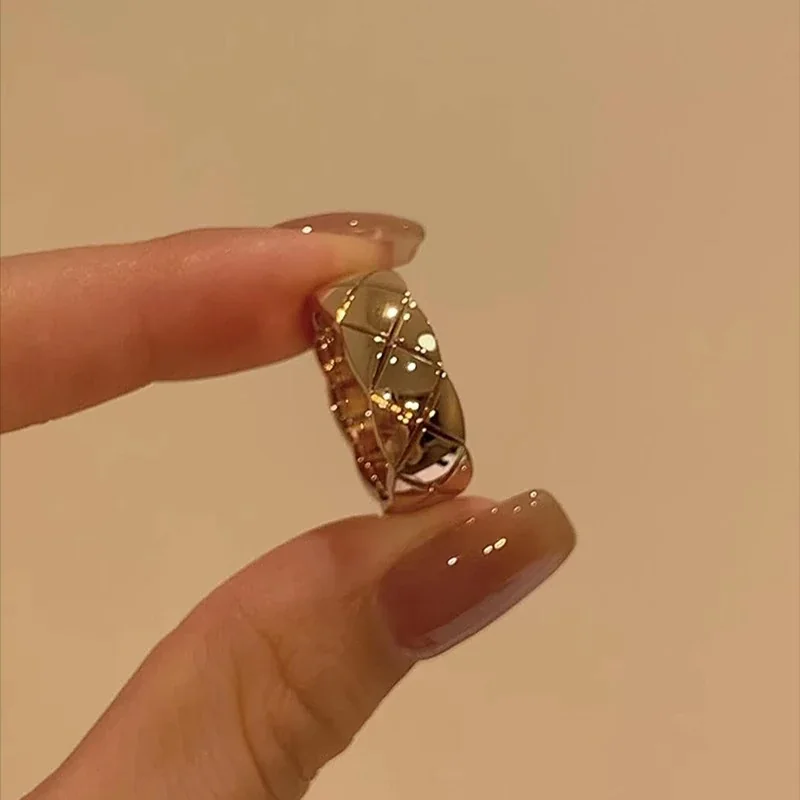 Gilded Lattice Pavé Cross Gold-Plated Copper Ring