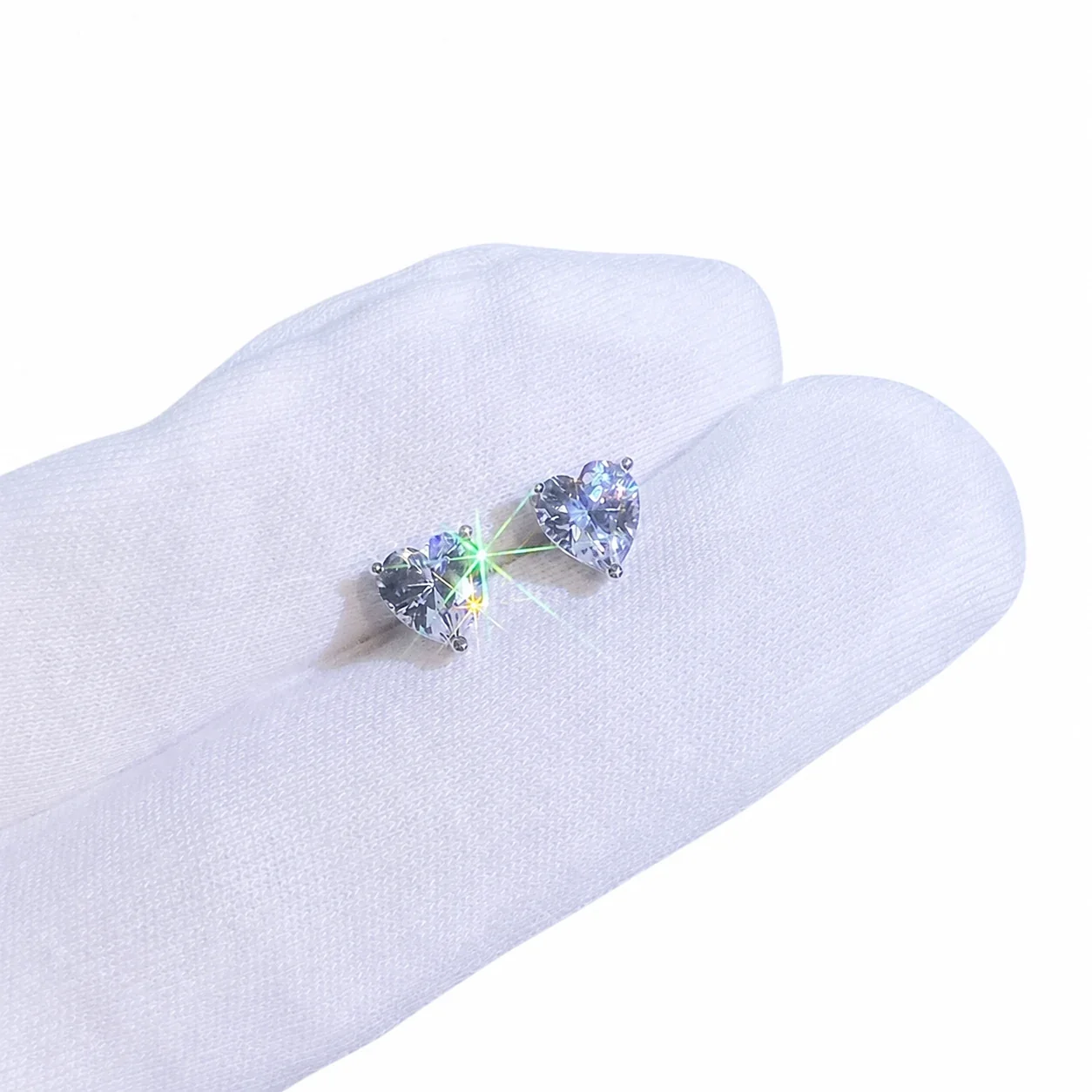 Petite Heart-Cut 925 Sterling Silver Three-Prong Stud Earrings
