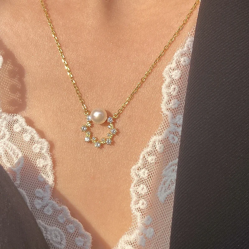 Delicate Pearl Halo 925 Sterling Silver Cable Necklace - Gold