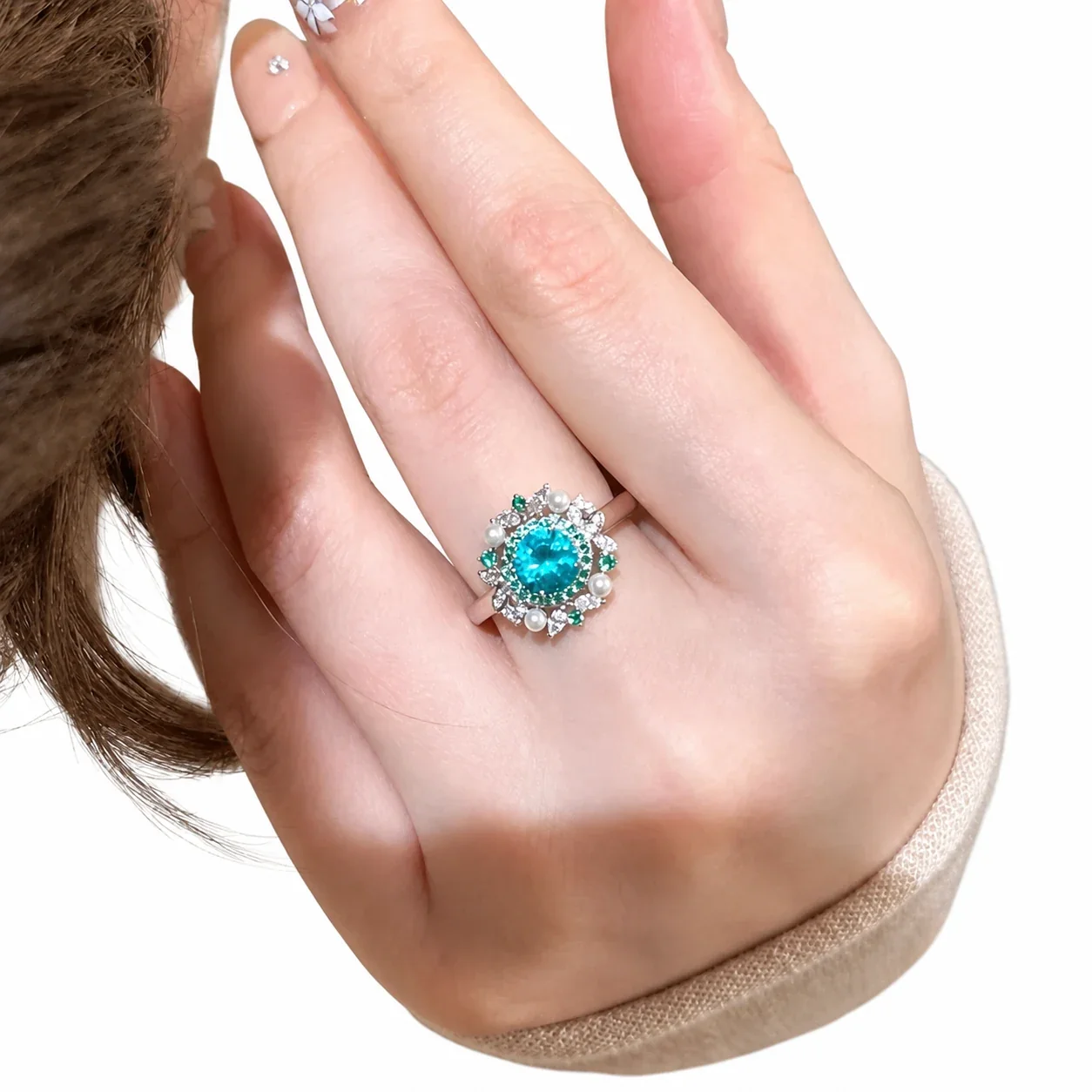 Luminous Silver-Plated Blue Crystal Floral Copper Ring