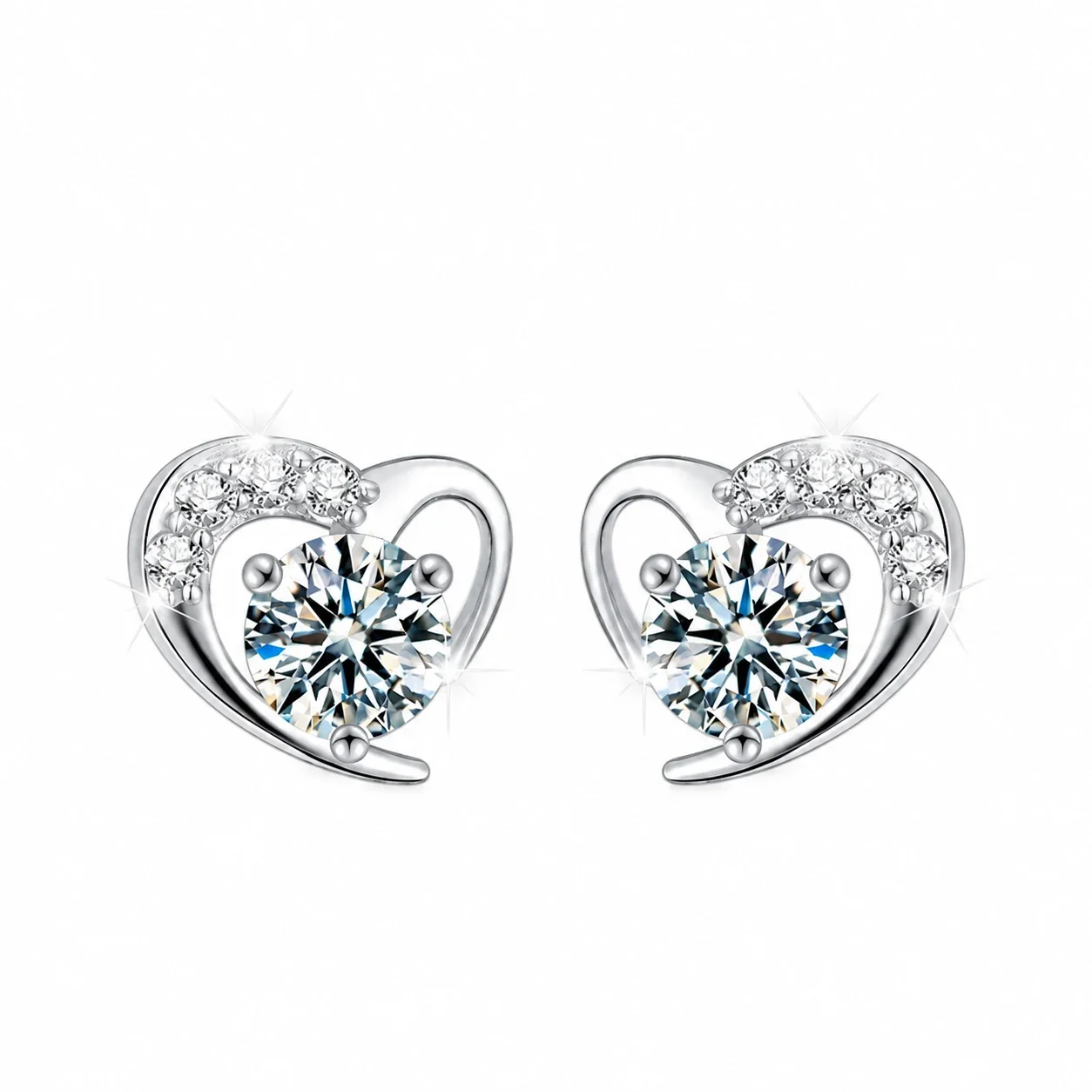 Romantic 925 Sterling Silver Heart Halo Prong-Set Stud Earrings