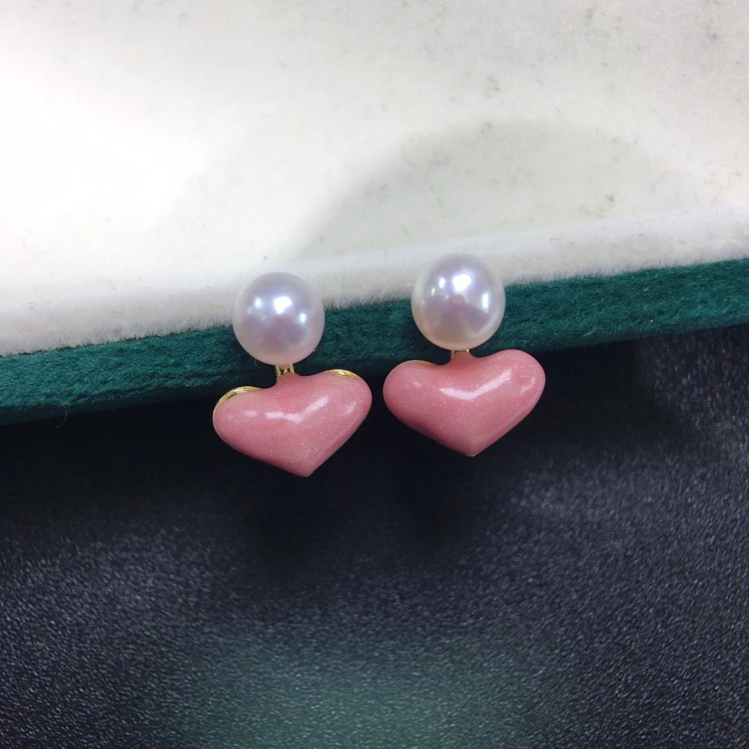 Sweet Pink Heart Freshwater Pearl Gold-Plated Stud Earrings