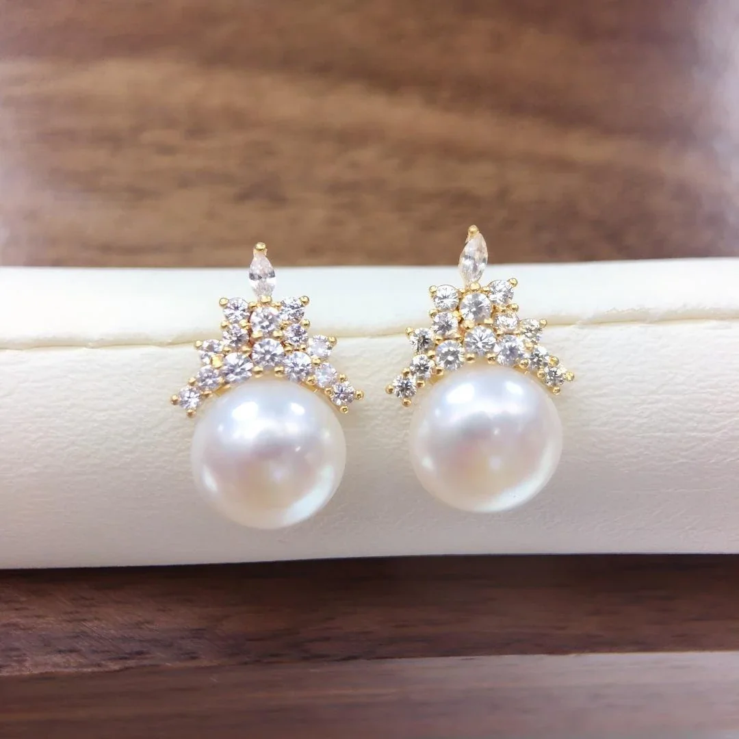 Starburst Cubic Zirconia Crown Freshwater Pearl Stud Earrings