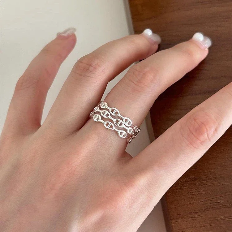 Delicate 925 Sterling Silver Oval Link Open-Front Ring