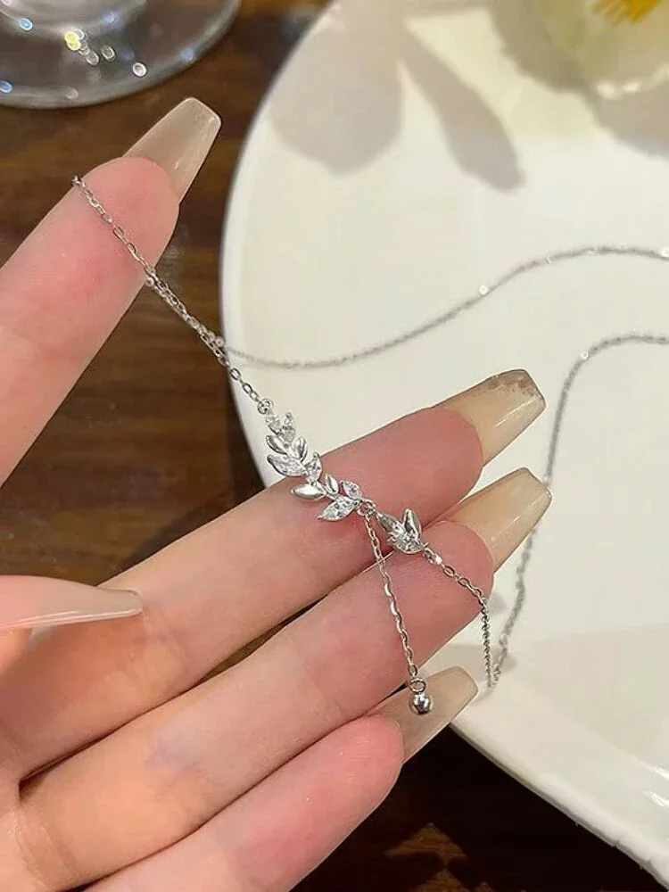 Delicate 925 Sterling Silver Leaf Tassel Chain Necklace - Silver