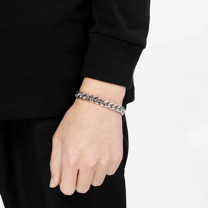 Faceted Stainless Steel Flat Curb Link Bracelet