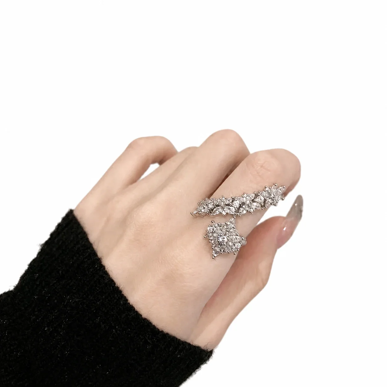 Ornate Silver-Plated Floral Crystal Open Copper Ring