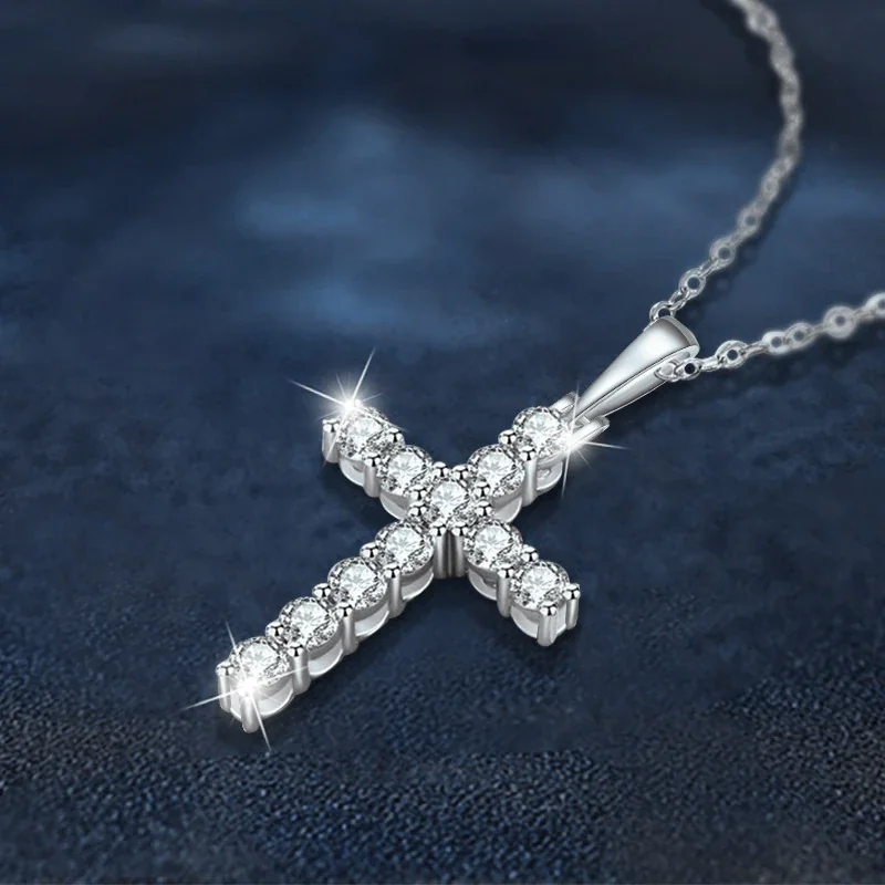 Luminous 925 Sterling Silver Round Prong-Set Cross Necklace
