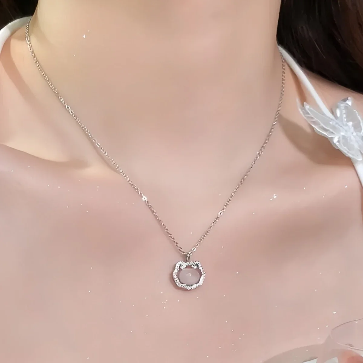 Ornate 925 Sterling Silver Oval Chalcedony Pavé Lock Necklace