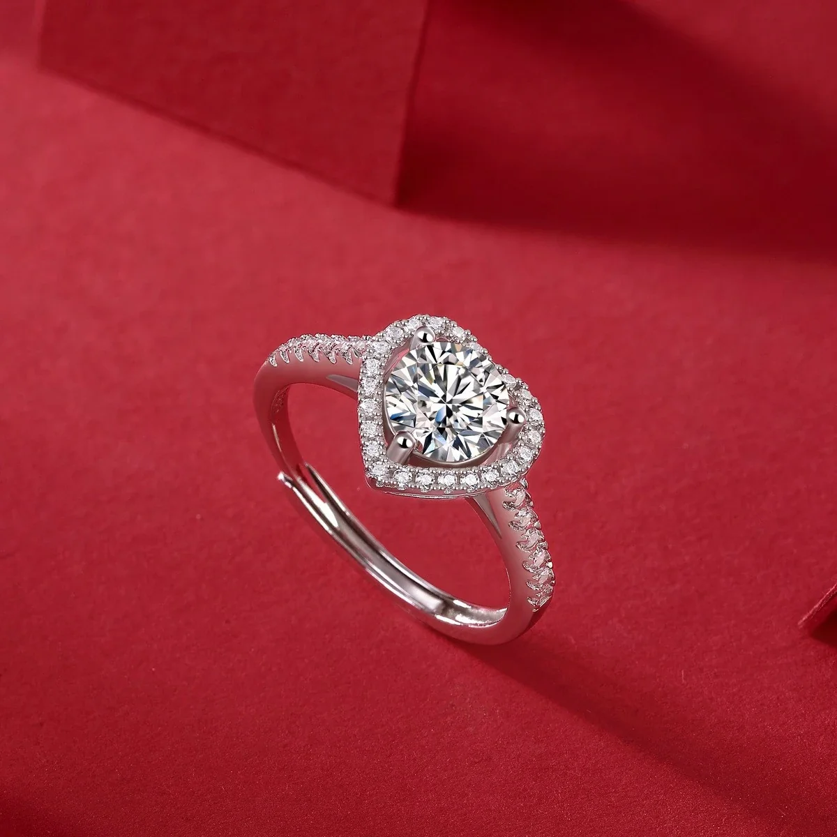 Heart Halo 925 Sterling Silver Round Moissanite Ring