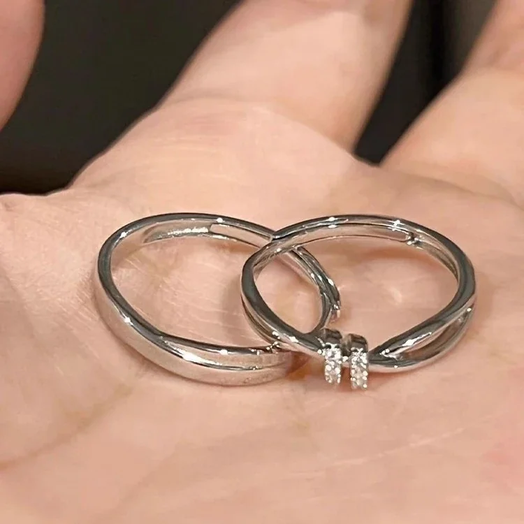 Intertwined 925 Sterling Silver Clear-Stone Couple Rings