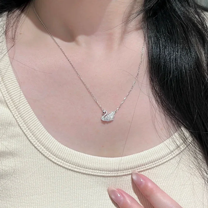 Delicate Swan 925 Sterling Silver Pavé Wing Necklace