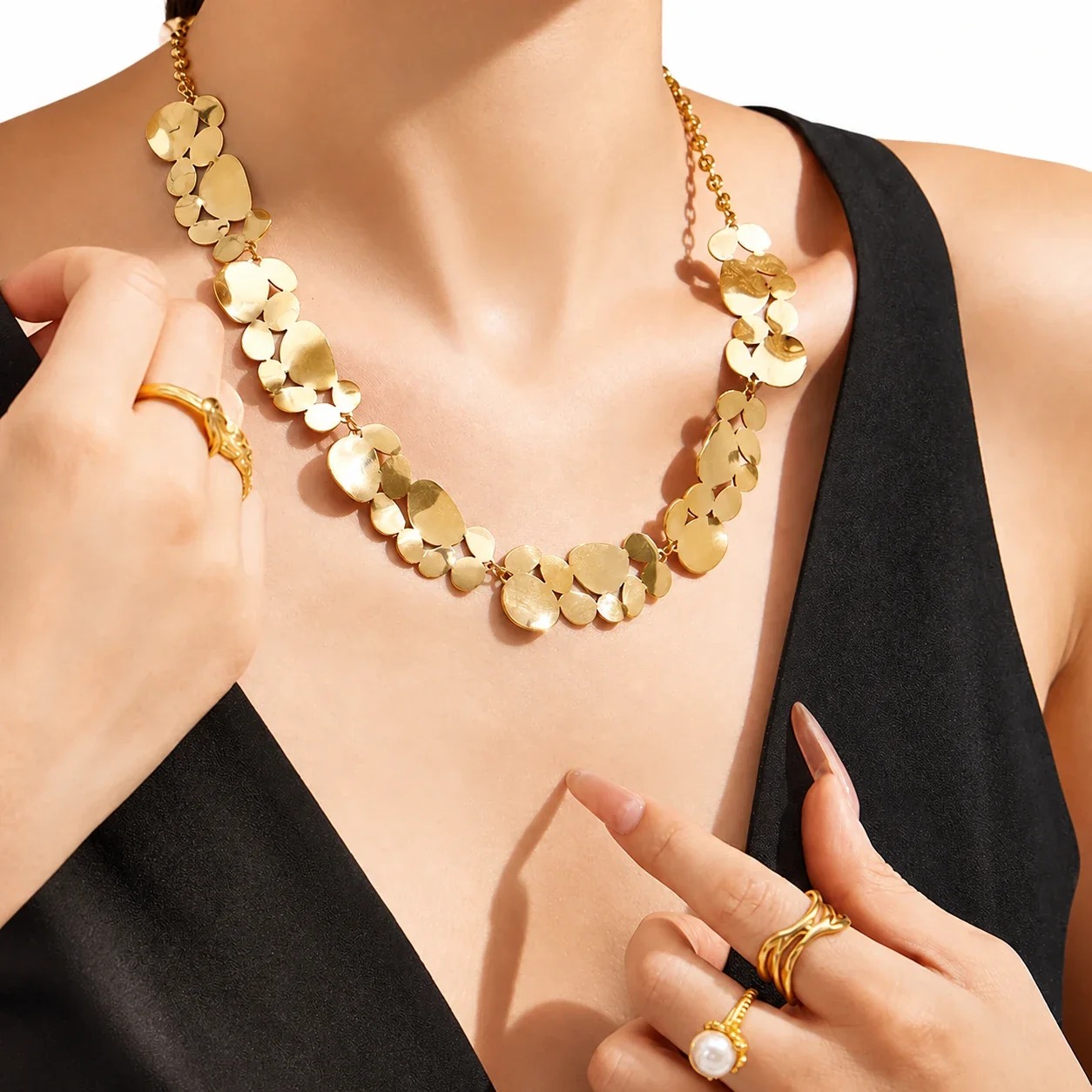 Artful 18K Gold-Plated Disc Cluster Chain Necklace
