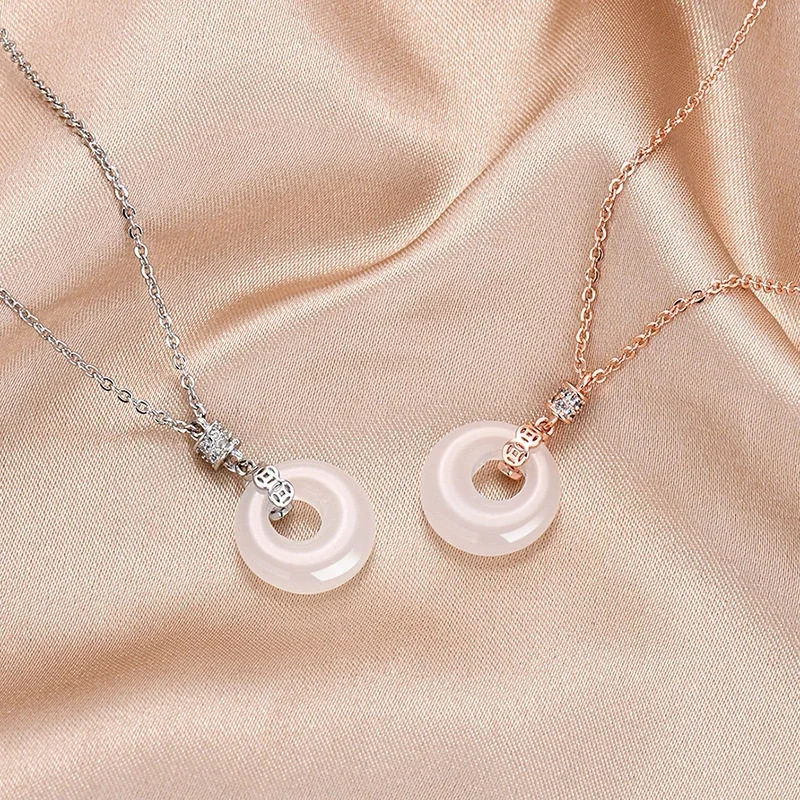 Lustrous Donut Pendant 925 Sterling Silver Cable Necklace
