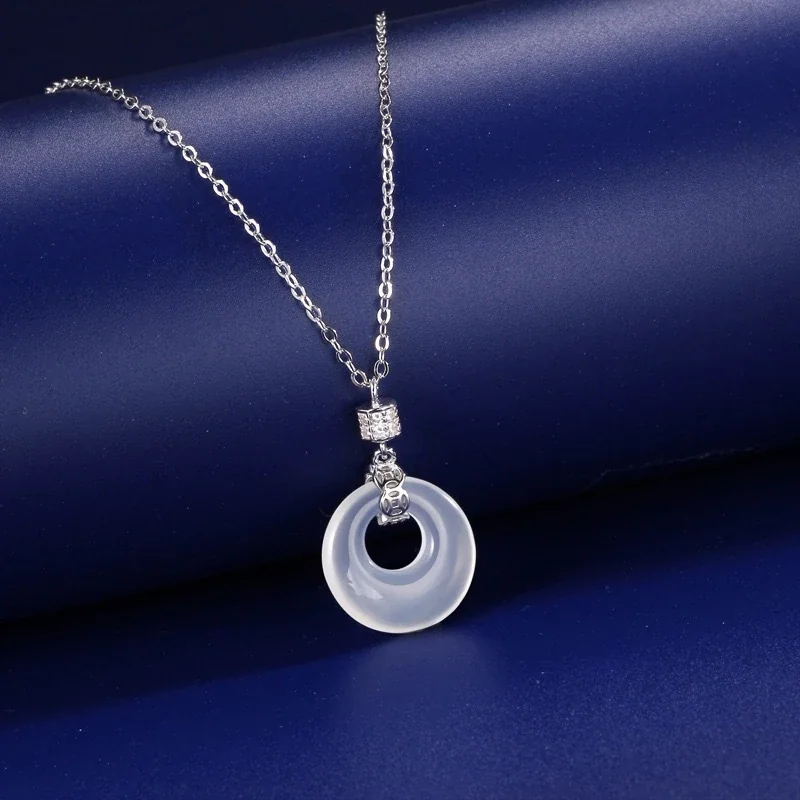 Lustrous Donut Pendant 925 Sterling Silver Cable Necklace - Silver