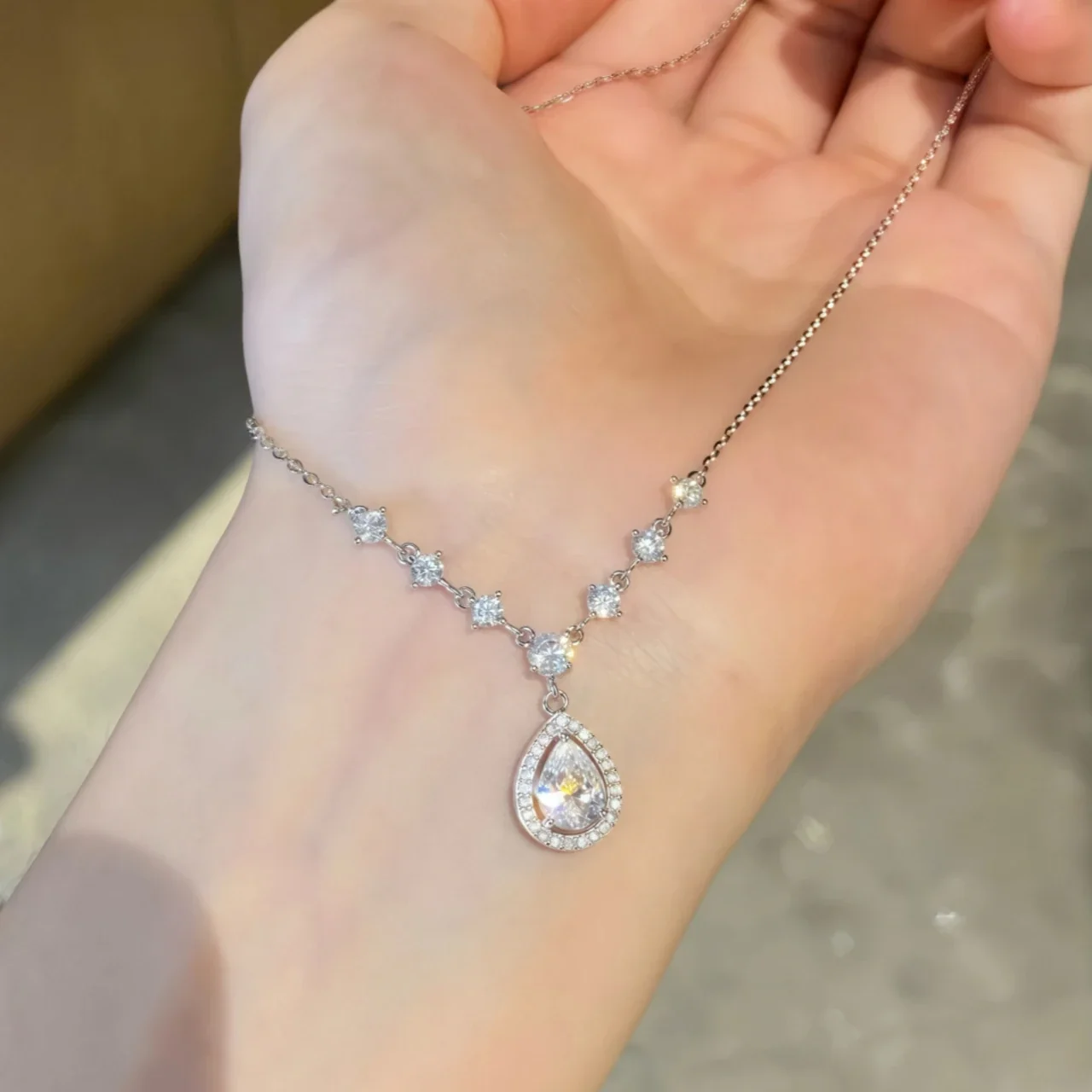 Dainty Teardrop 925 Sterling Silver Pavé Halo Necklace