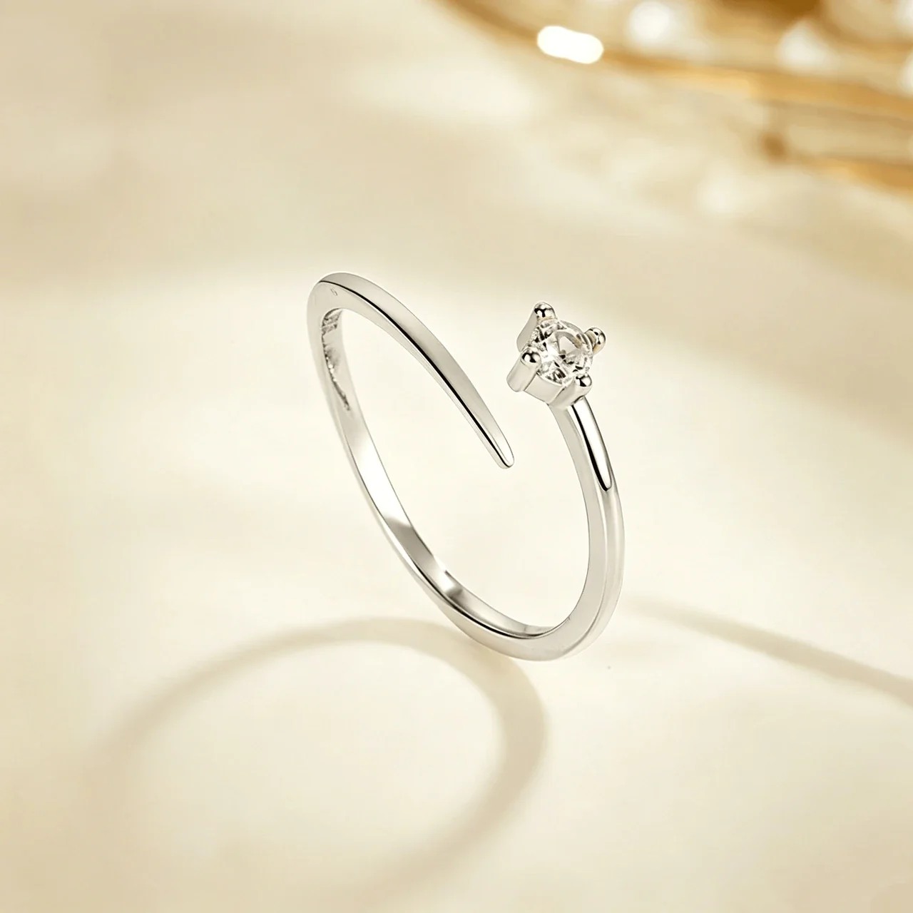 Delicate Open-Front 925 Sterling Silver Round Crystal Ring - Silver Single Stone
