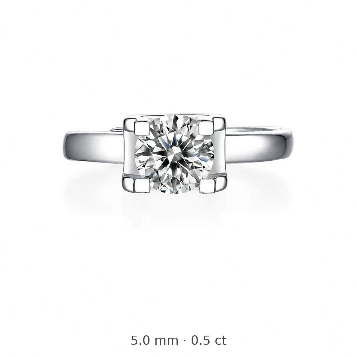 Four-Prong Round Moissanite 925 Sterling Silver Ring - 5 mm / 0.5 ct Moissanite