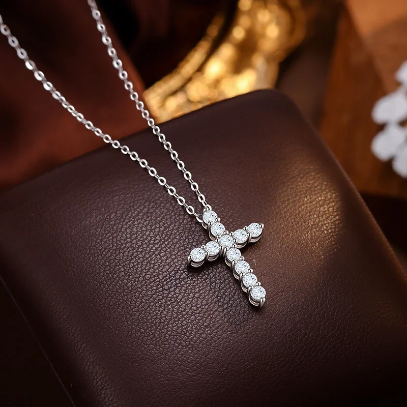 Radiant 925 Sterling Silver Round CZ Cross Necklace