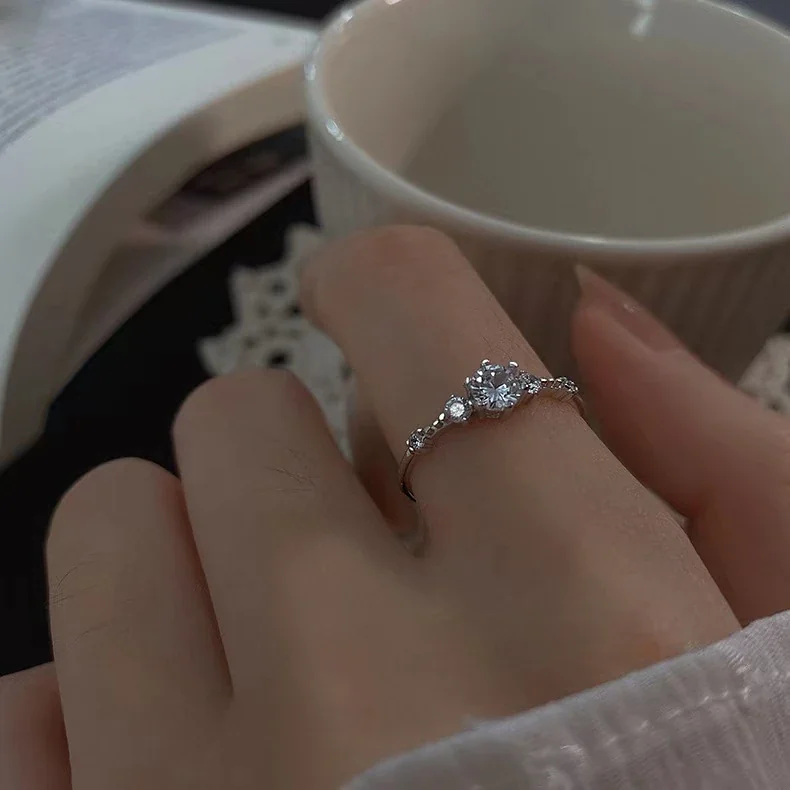 Delicate 925 Sterling Silver Round Prong-Set Open Ring