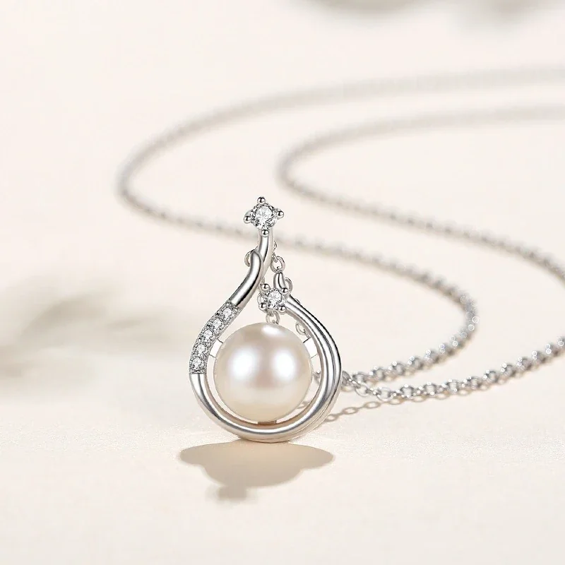 Graceful 925 Sterling Silver Pearl Swirl Pendant Necklace