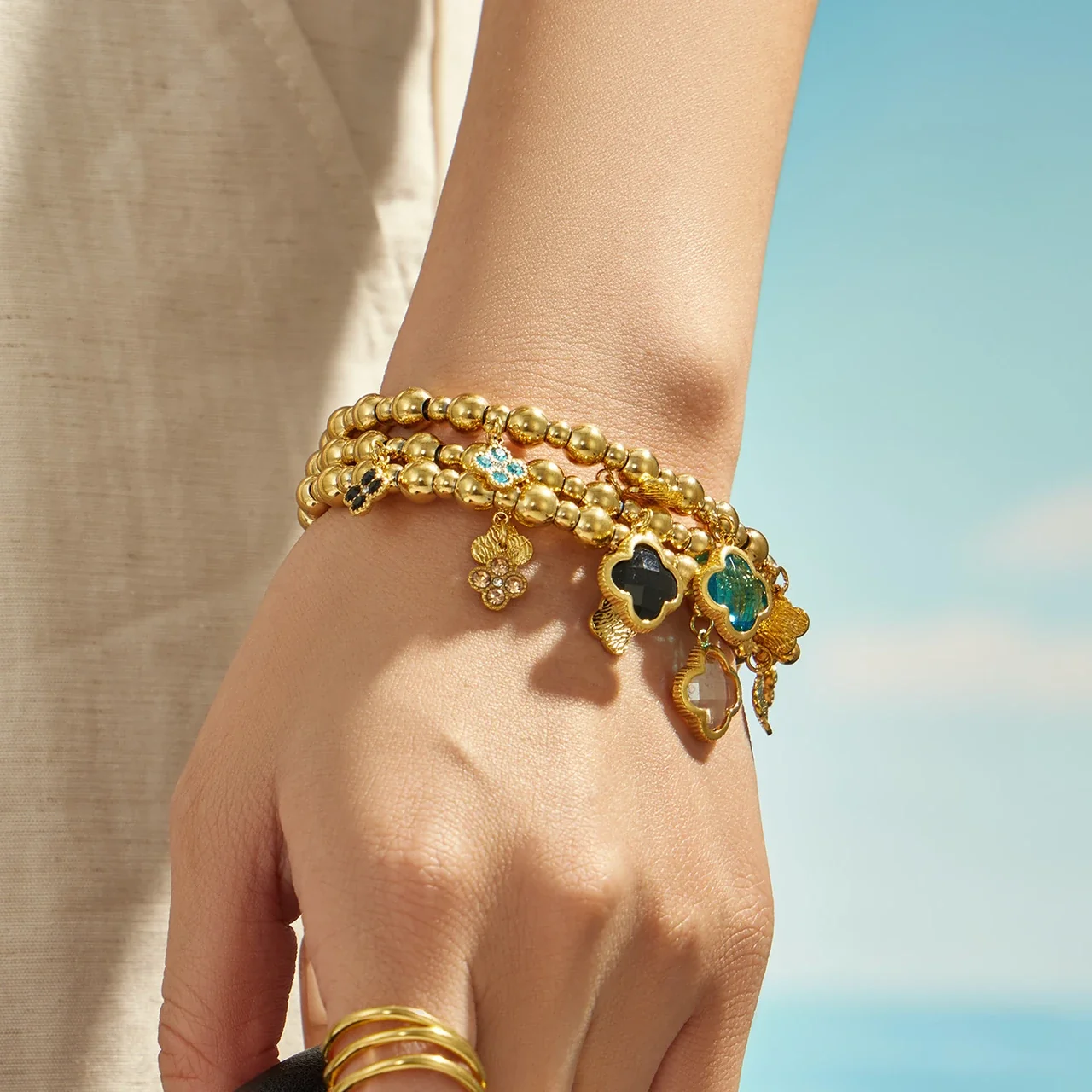 Bohemian 18K Gold-Plated Bead Clover Stainless Steel Bangle
