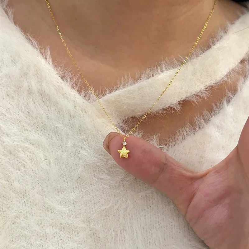 Textured Star Prong-Set Stone 925 Sterling Silver Necklace