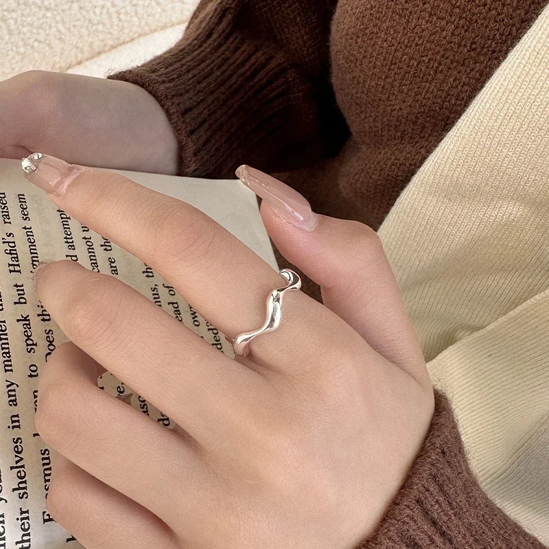 Sculptural 925 Sterling Silver Wavy Open-Front Ring