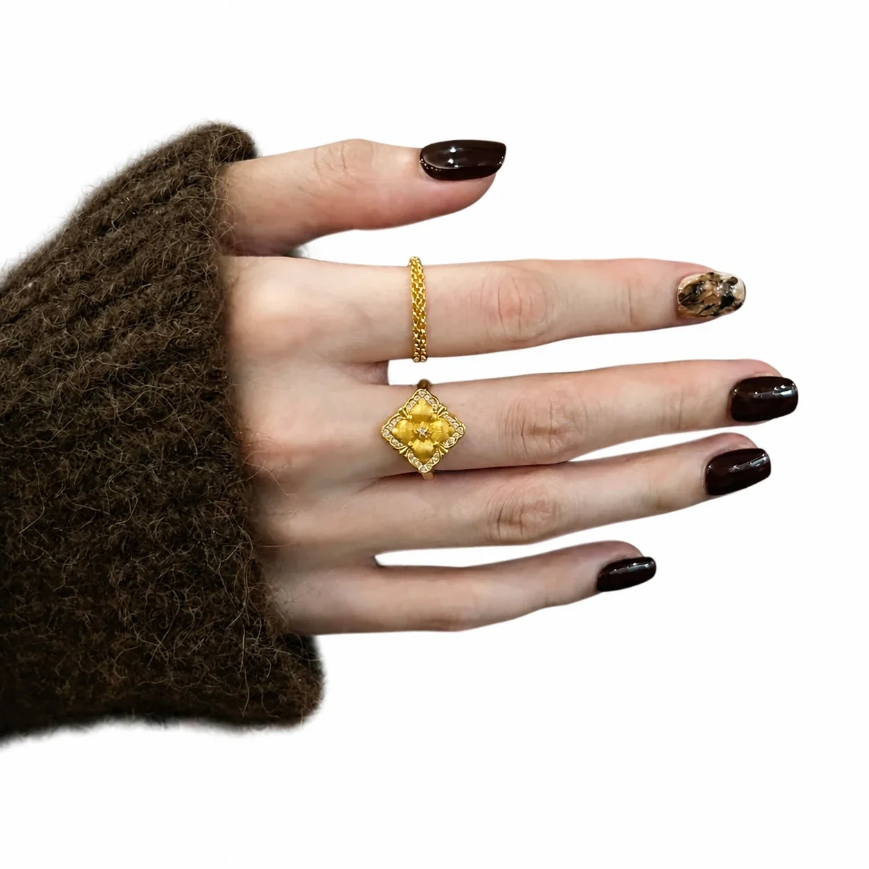 Ornate Gold-Plated Four-Petal Square Copper Ring