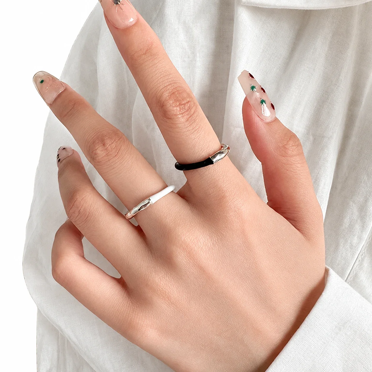 Asymmetric Twisted Enamel Open 925 Sterling Silver Ring