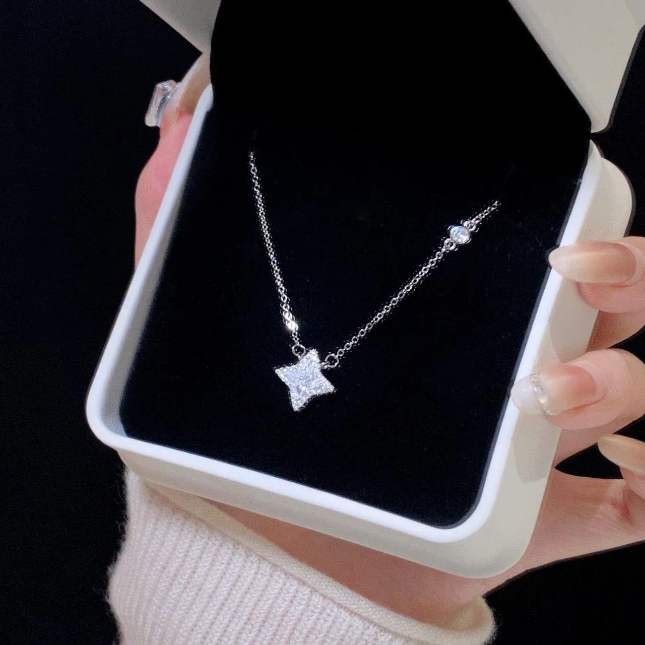Sparkling Four-Point Star 925 Sterling Silver CZ Necklace