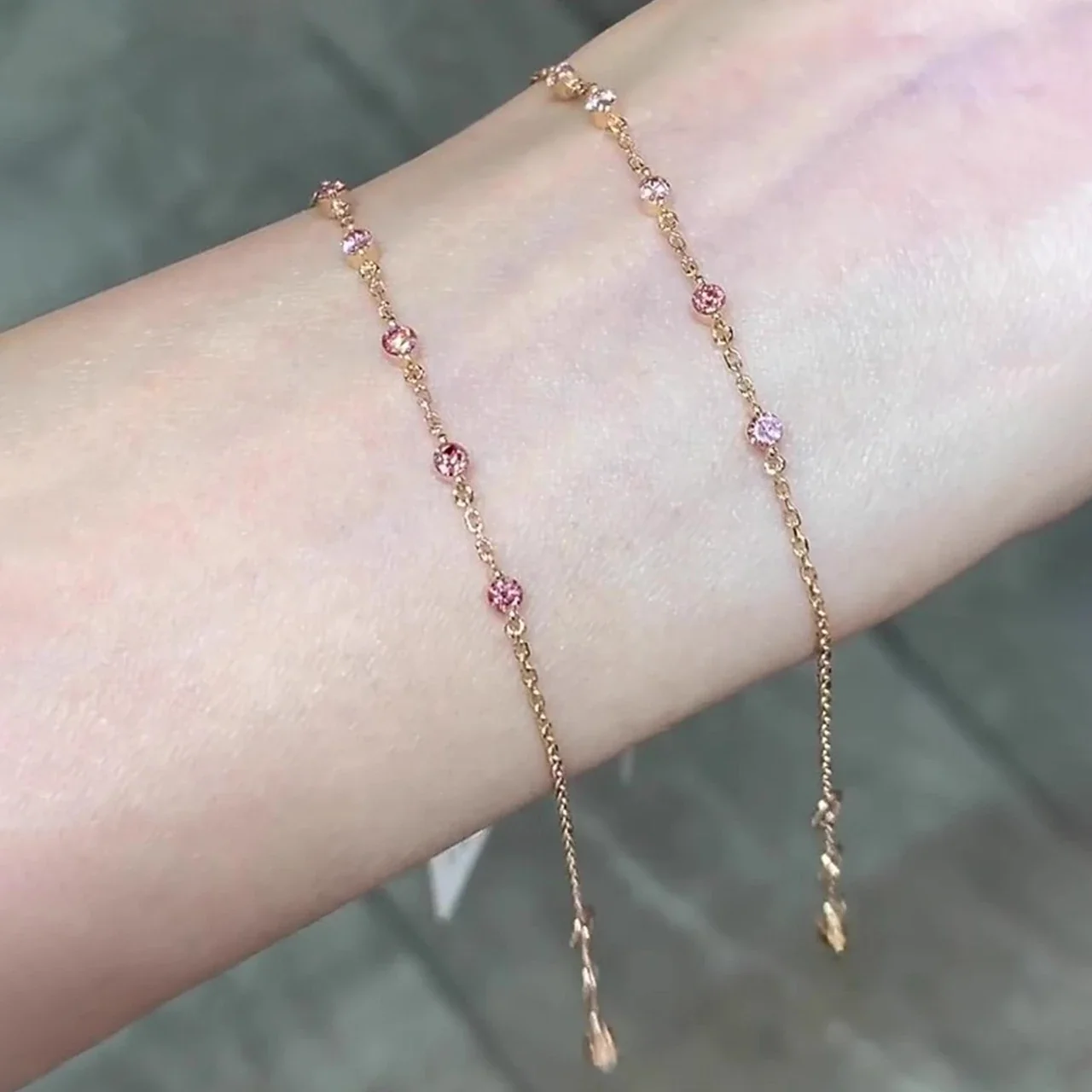 Delicate Gold-Plated Copper Pink Round Crystal Station Bracelet