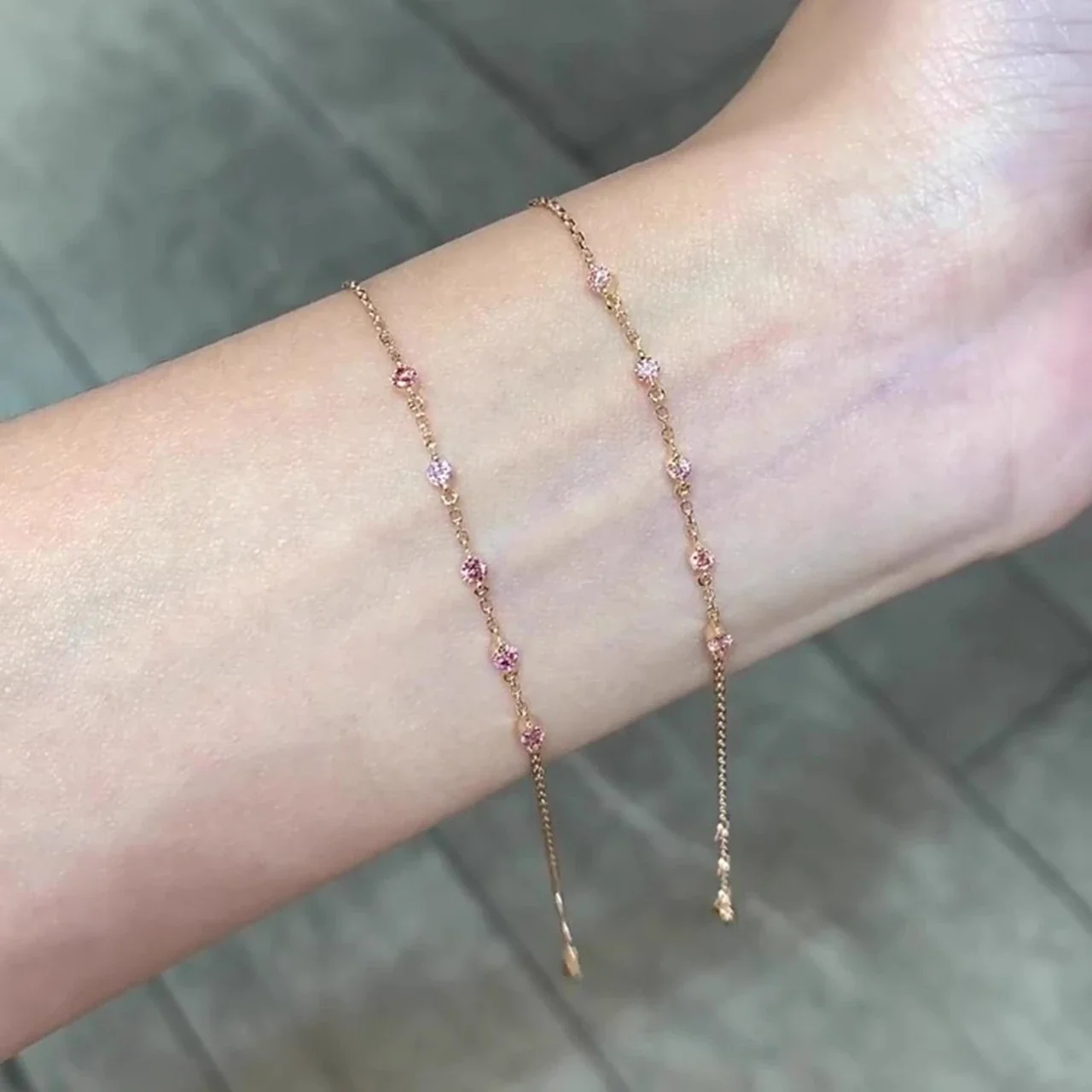Delicate Gold-Plated Copper Pink Round Crystal Station Bracelet