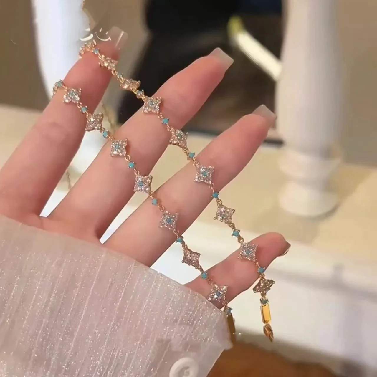 Delicate Gold-Plated Clover Stone Crystal Copper Bracelet